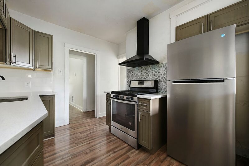 3723 Botsford St. — photo 8