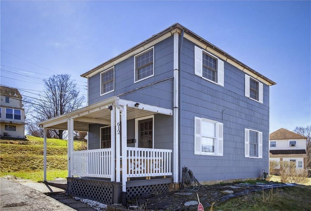 612 Independence Dr — photo 1