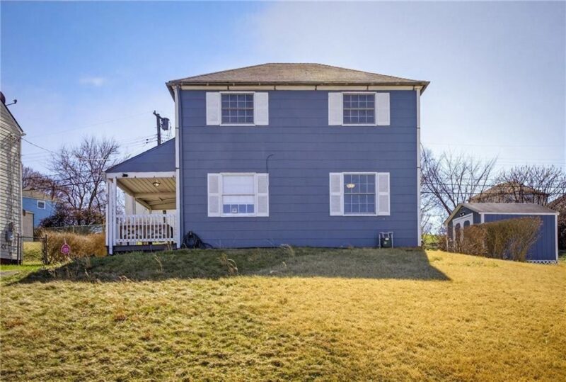 612 Independence Dr — photo 2