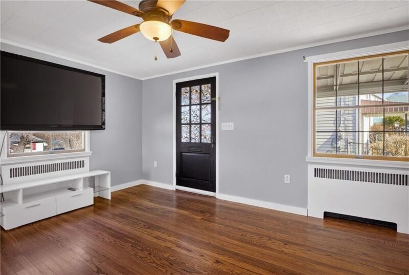 612 Independence Dr — photo 5