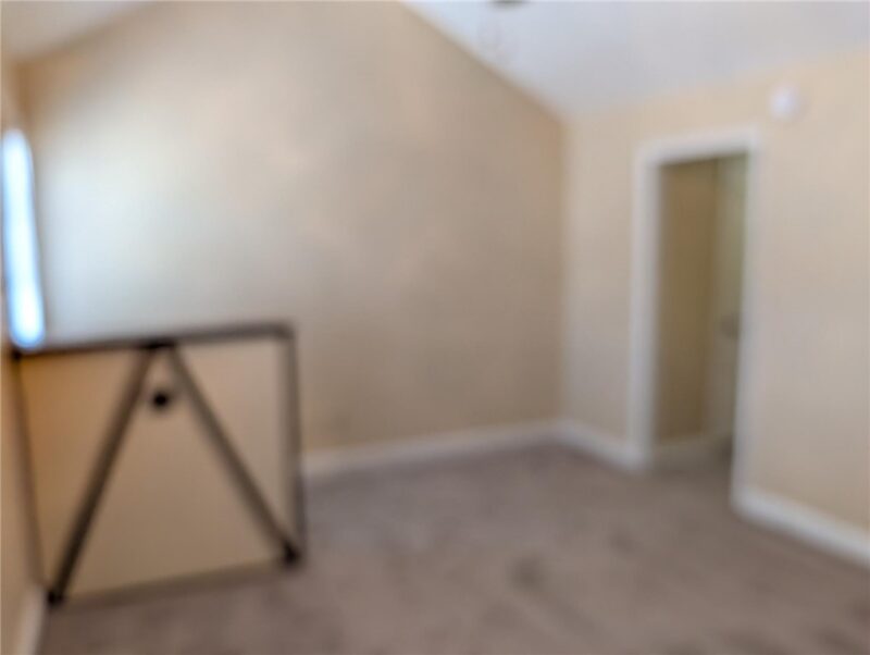 123 Grant Ave — photo 4