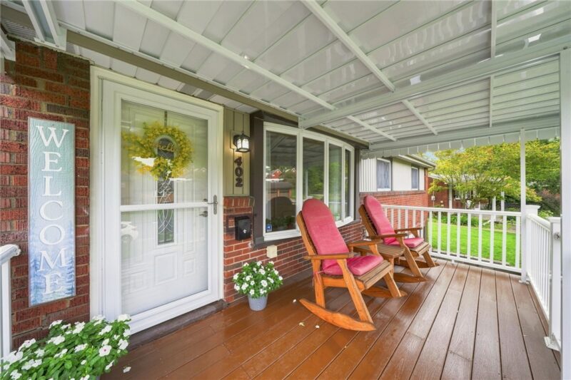 402 Hochberg Rd — photo 2