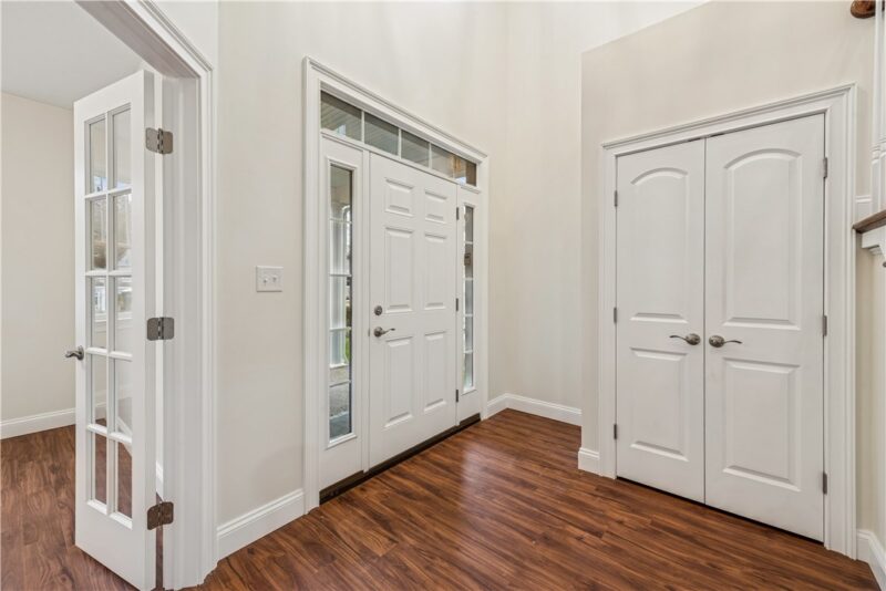 406 Kastner St — photo 7
