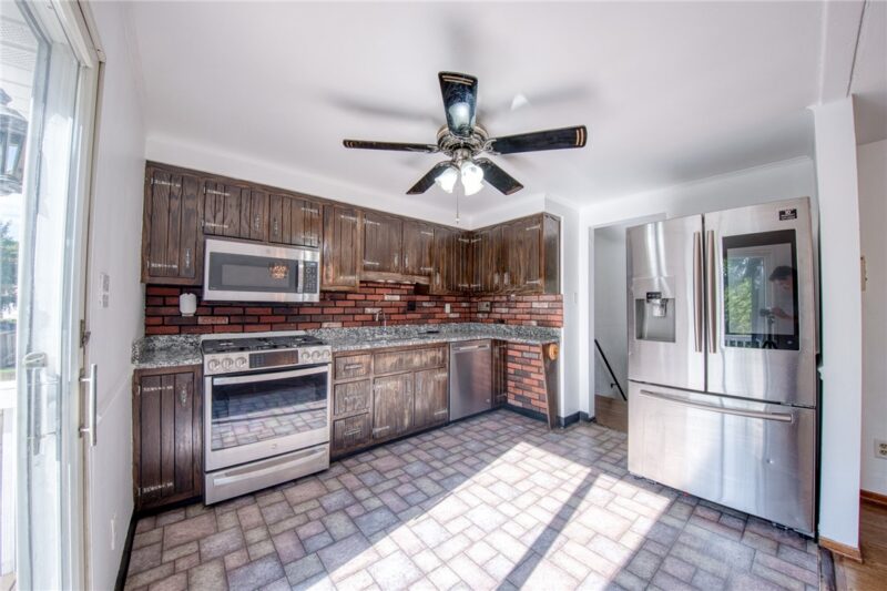 4308 Paradise Dr — photo 8