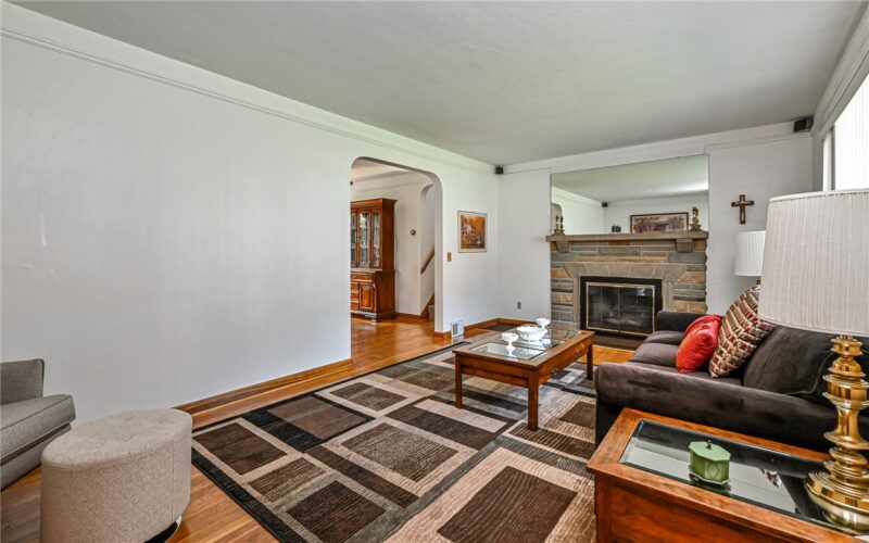 316 Bernice St — photo 2