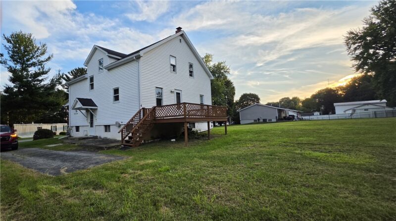 125 Elkin Ave — photo 4