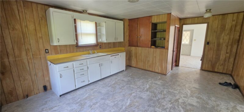125 Elkin Ave — photo 7