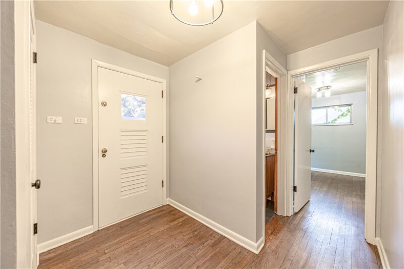 118 Washington — photo 2
