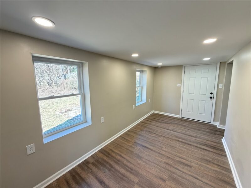 10113 Gibson Street — photo 3