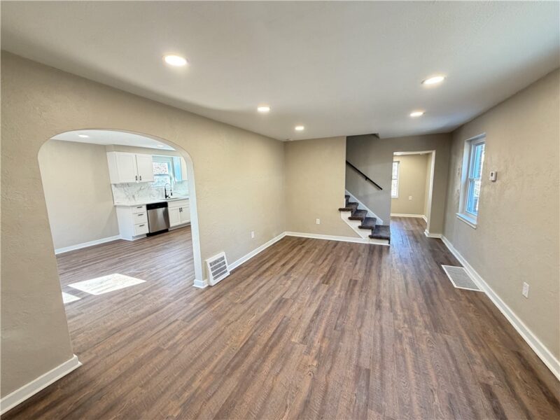 10113 Gibson Street — photo 5