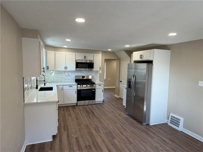10113 Gibson Street — photo 7