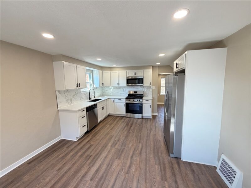 10113 Gibson Street — photo 8