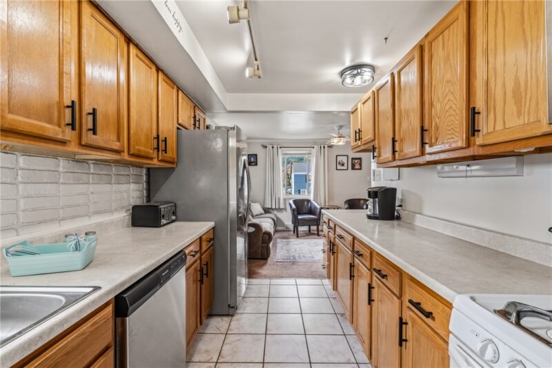 336 Delano Dr — photo 4