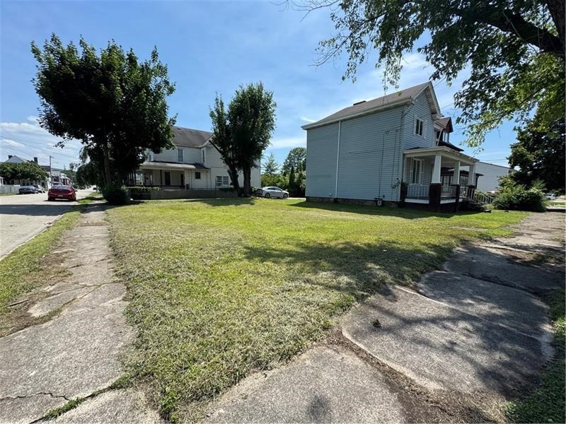113 Washington Ave — photo 1