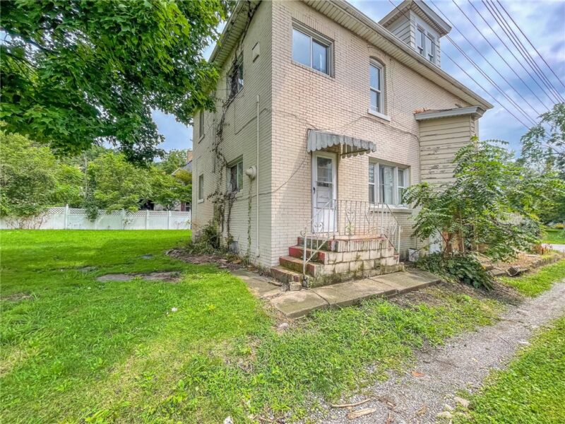 309 Phillips St — photo 2