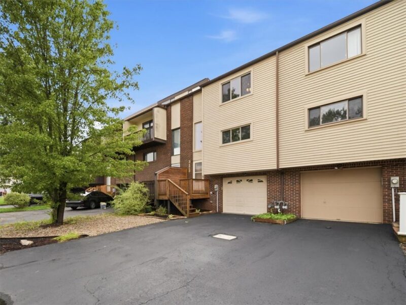 3173 Cheltenham Ct — photo 2
