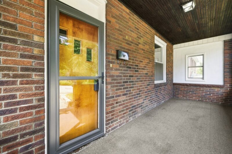 423 Wilson AVENUE — photo 5