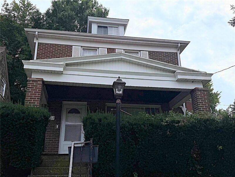 1102 Milan Ave — photo 2