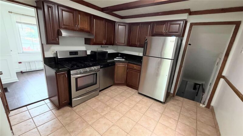 1102 Milan Ave — photo 7