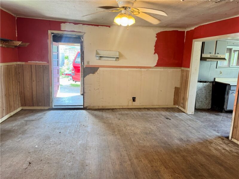 718 Fairview Rd — photo 5
