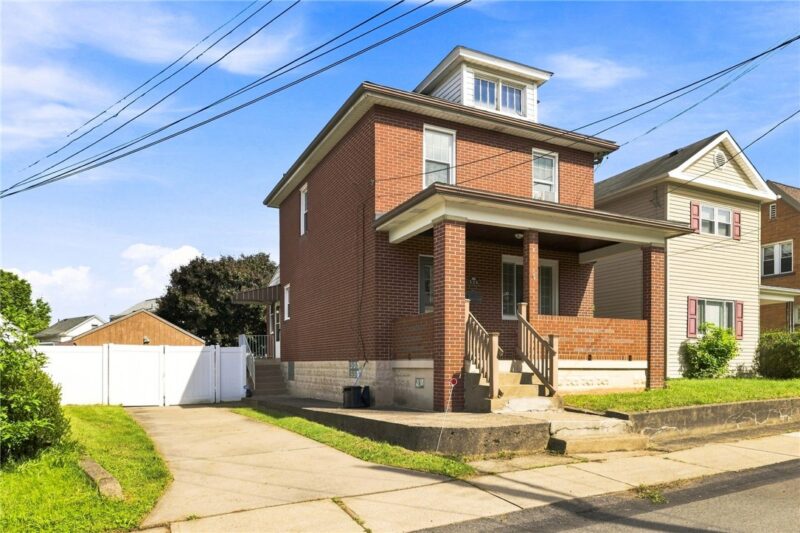 528 Flynn Avenue — photo 3