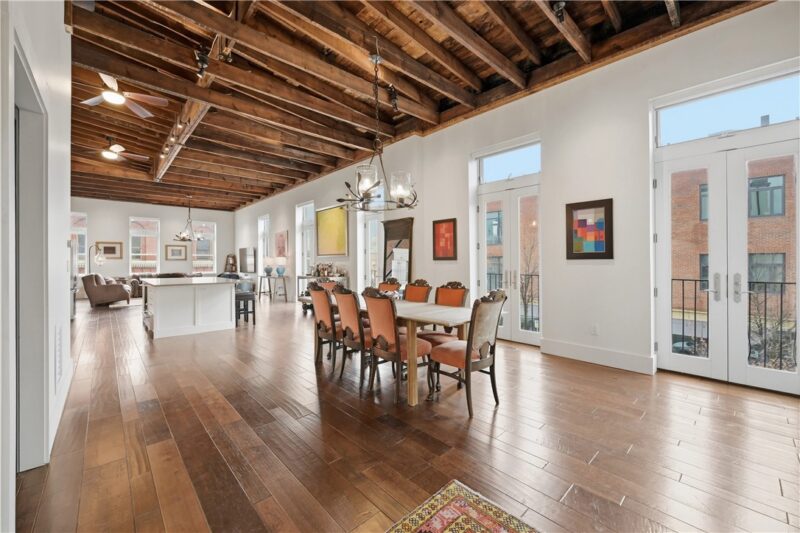 443 Walnut Street — photo 8
