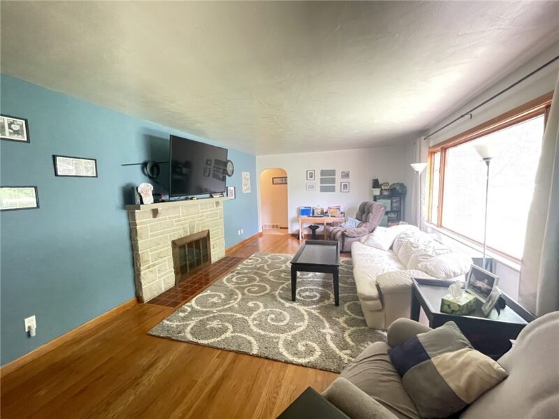 229 Meadowbrook Road — photo 4