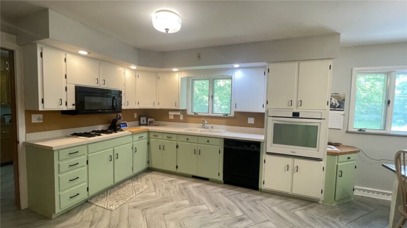 229 Meadowbrook Road — photo 8
