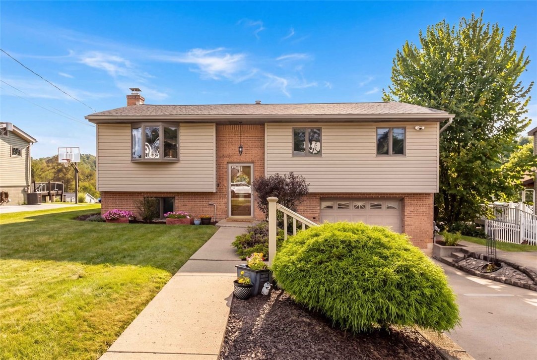 413 Belfrey Drive — photo 1