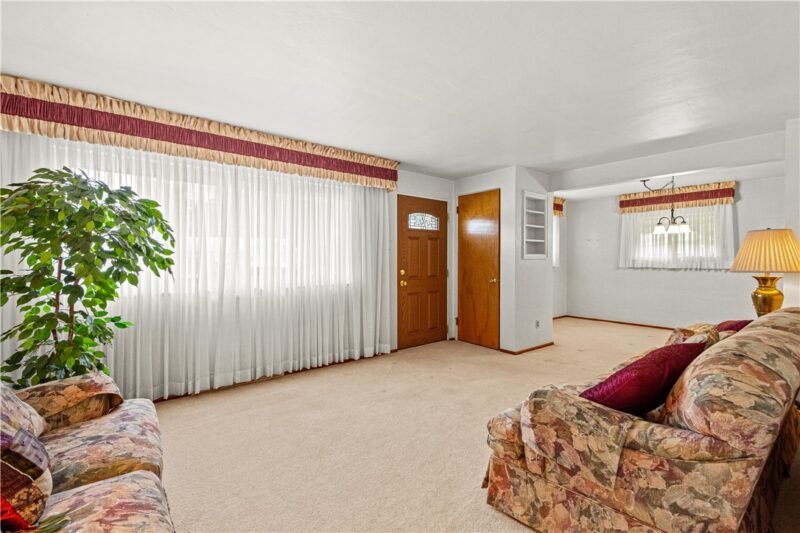 5468 Keenan Dr — photo 5