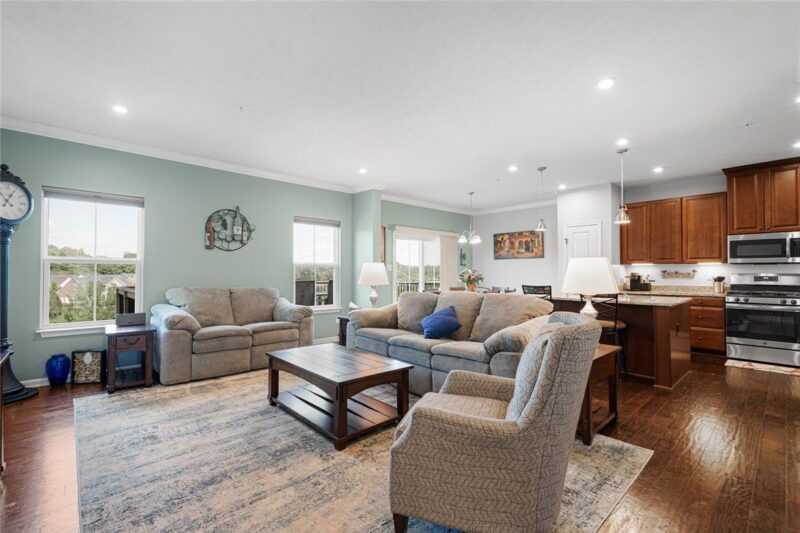 1435 Deer Creek Crossing Drive — photo 3