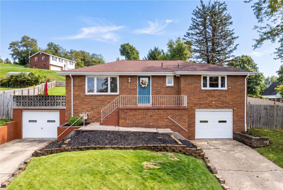 12 Maple St — photo 1