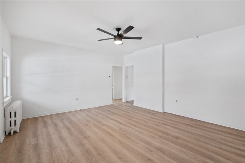 206 Wallace Avenue — photo 4