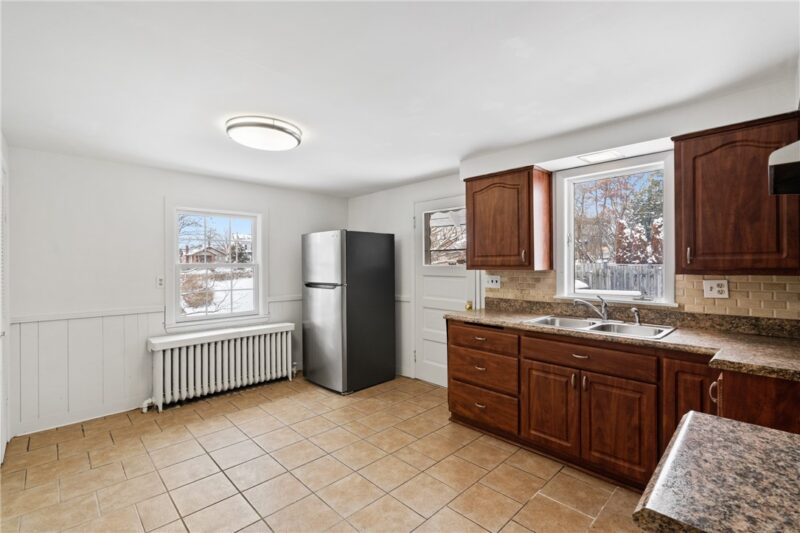 206 Wallace Avenue — photo 5