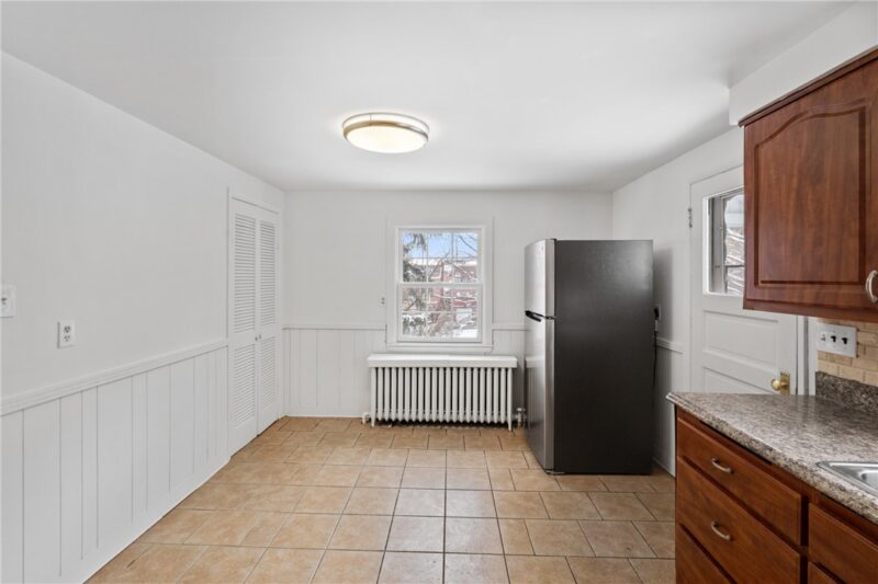206 Wallace Avenue — photo 6