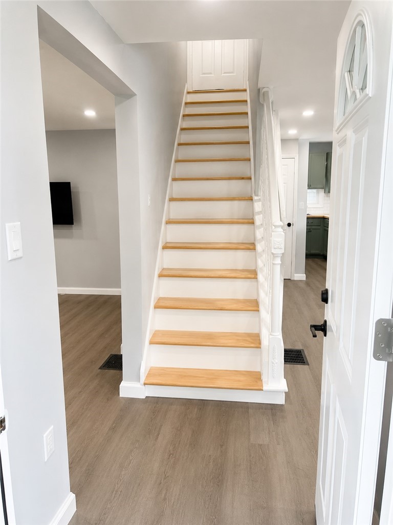 1011 Route 837 — photo 2