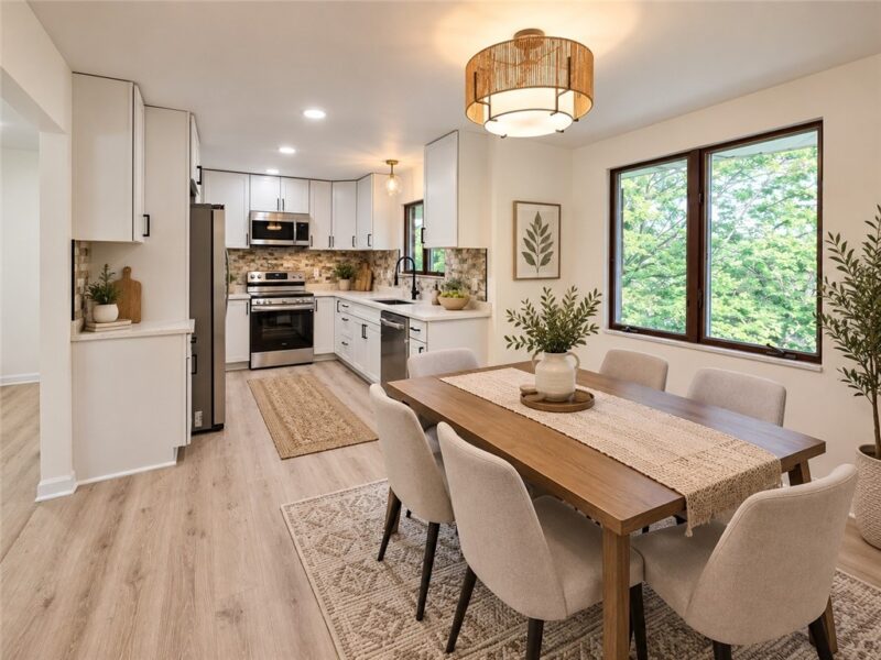 350 Country Club Rd — photo 2