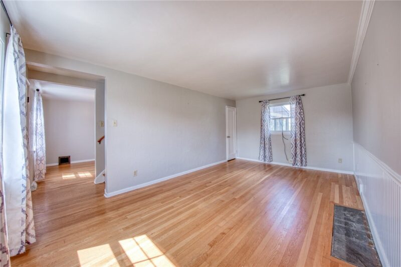 5362 Fieldcrest Dr — photo 6