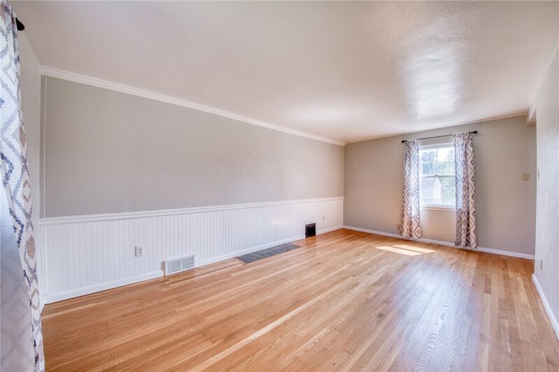 5362 Fieldcrest Dr — photo 8