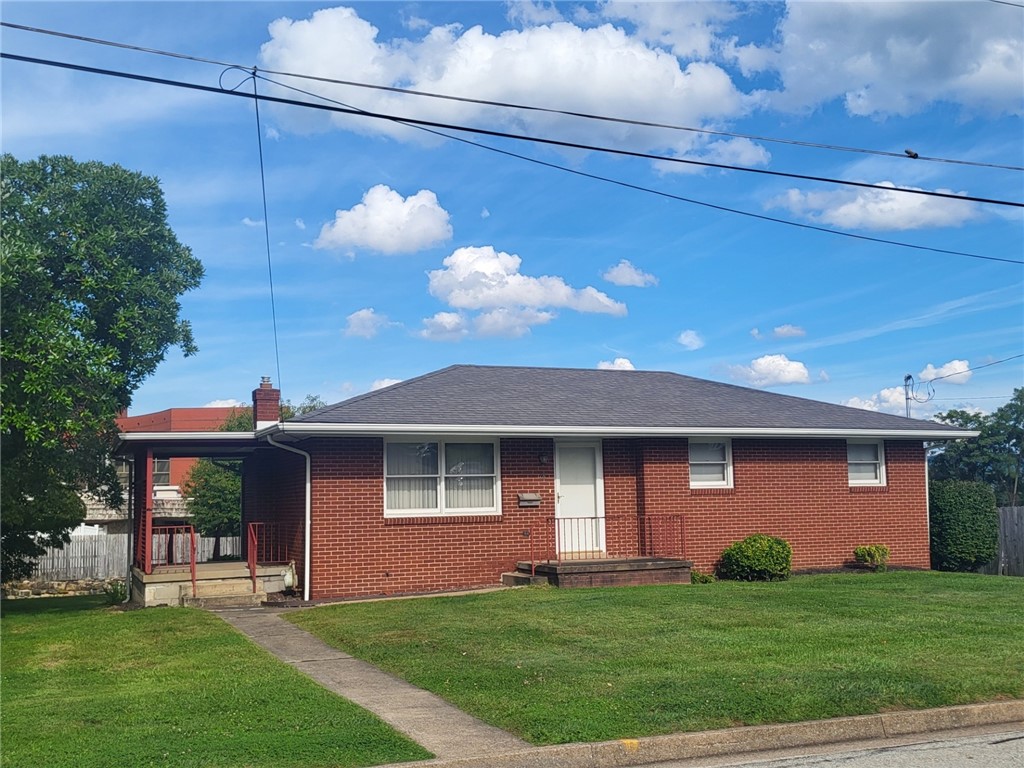 18 Joanne Dr — photo 1