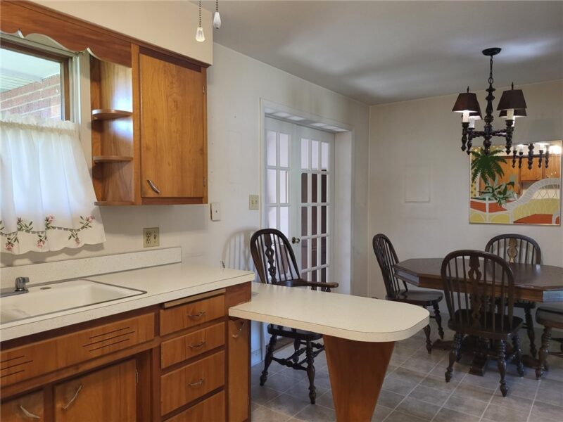 18 Joanne Dr — photo 6