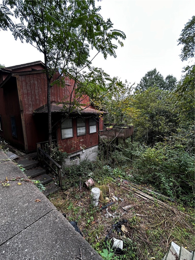 303 Attica St — photo 3
