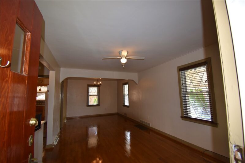 1000 Ewing St — photo 6