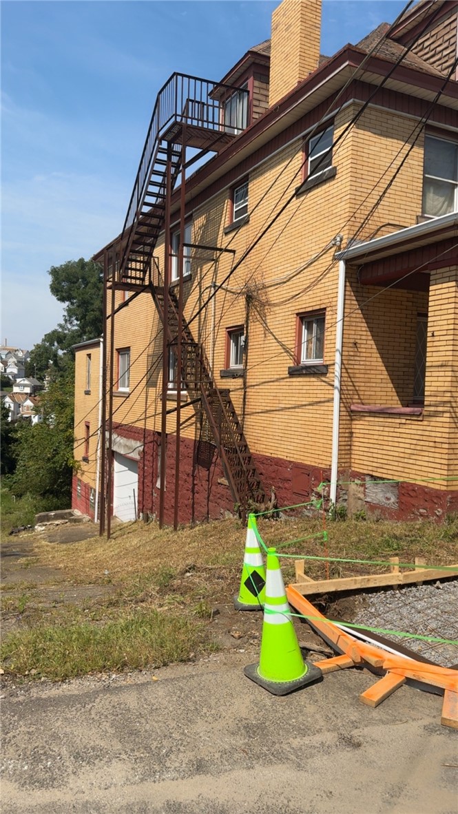 77 Industry St — photo 6