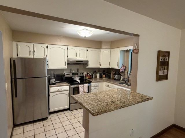 608 Maplewood Ct — photo 7