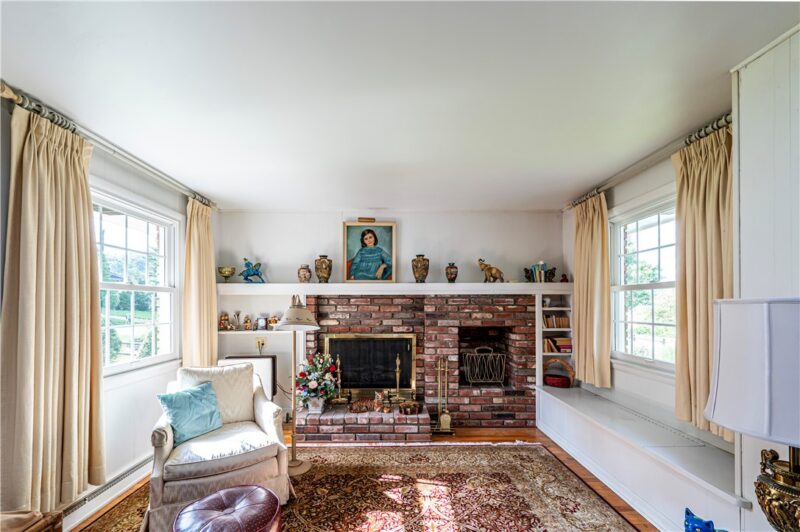 10 Holly Dr — photo 8