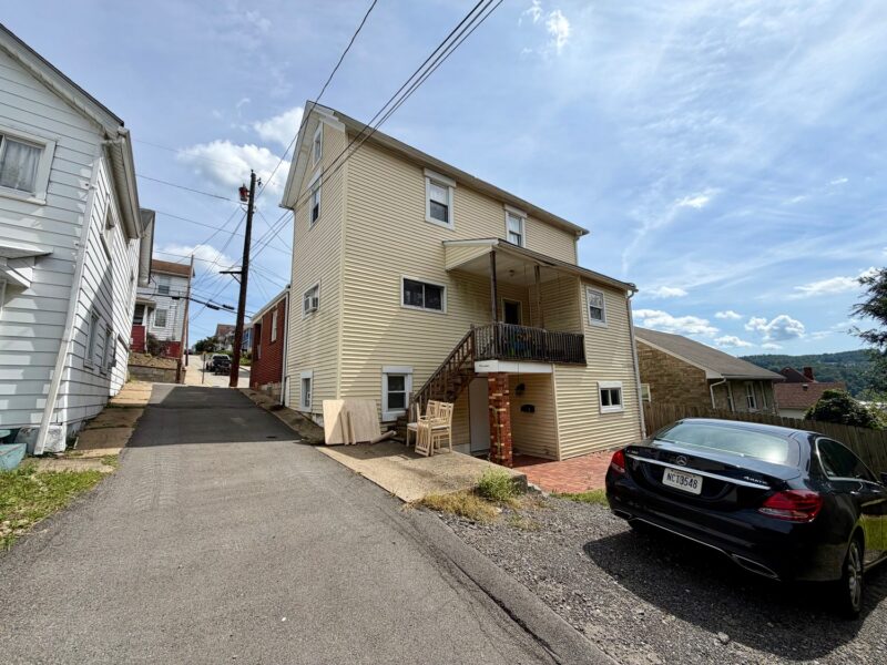 321 Greenside AVENUE — photo 3