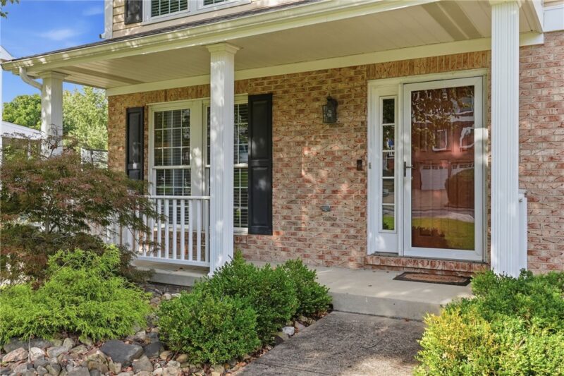 17 Colony Oaks Dr — photo 4