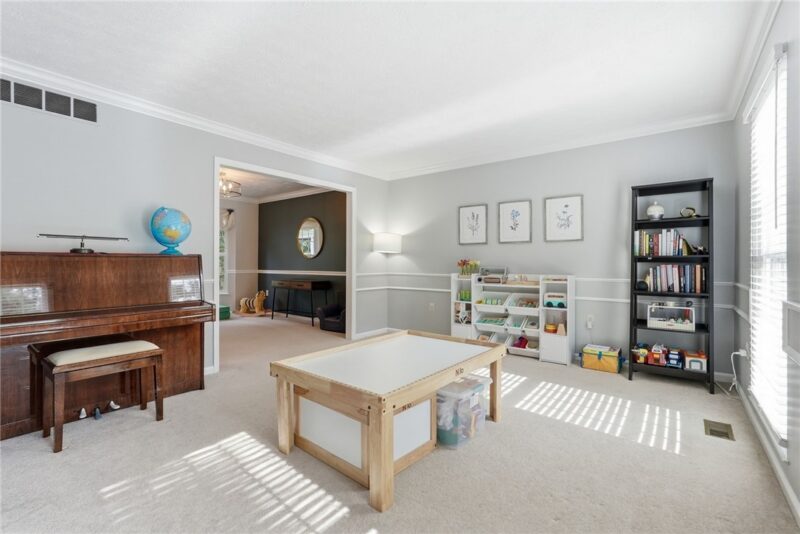 17 Colony Oaks Dr — photo 7