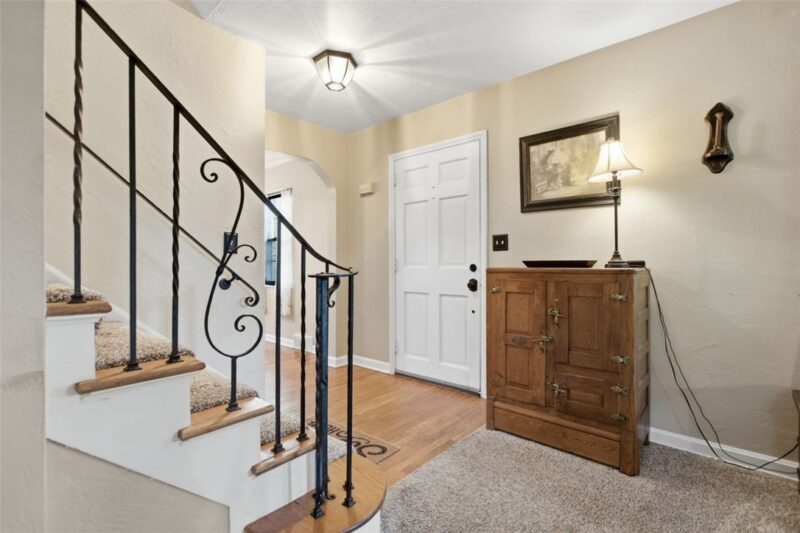 3386 Crestview Drive — photo 3